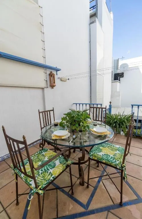 Rentalsevilla Suite Nepal 0*, Seville