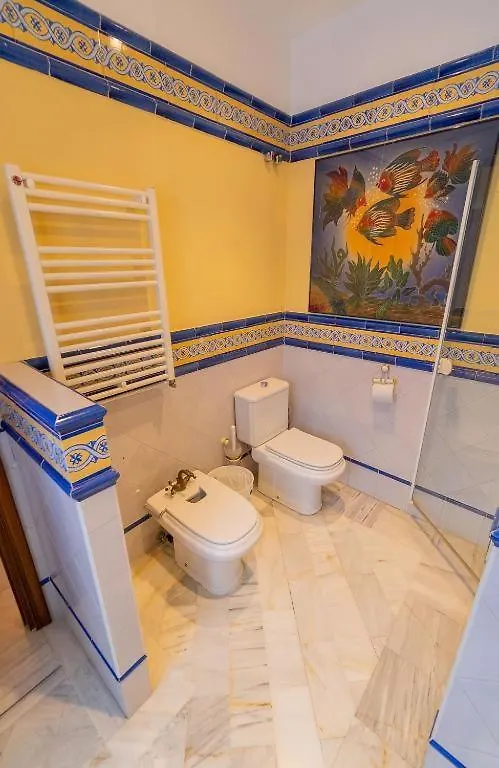 Rentalsevilla Suite Nepal Seville